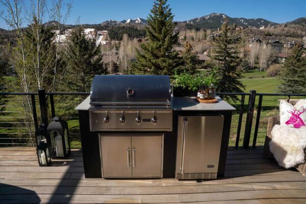 Small Outdoor Kitchen Ideas: 15 Best Designs & How to Plan