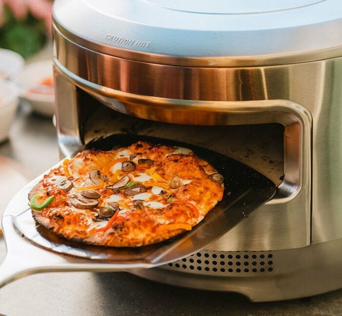 Ooni Pizza Oven vs Solo Stove Pi Review & Best Options