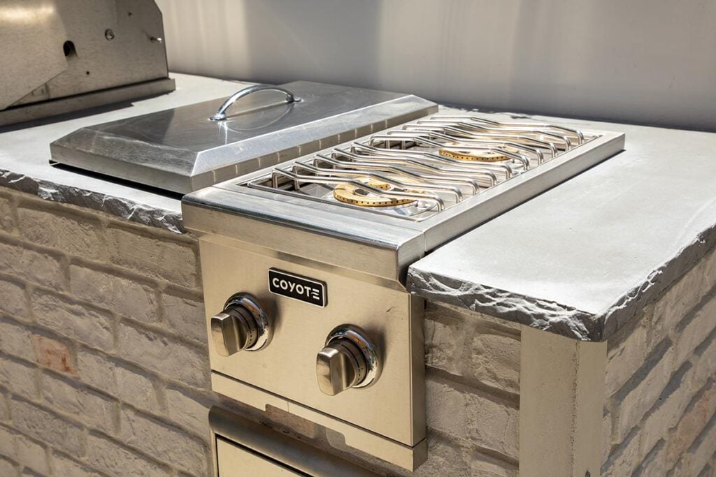 Outdoor Kitchen Burners Top 3 Types, Considerations, & Popular Brands