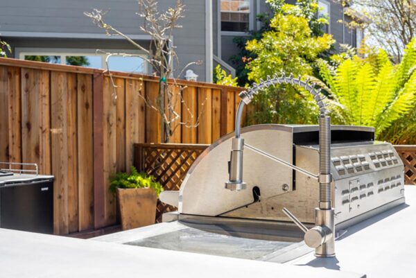 Faucet for Outdoor Kitchen: Buying Guide, Winterizing, & 5 Best Options ...