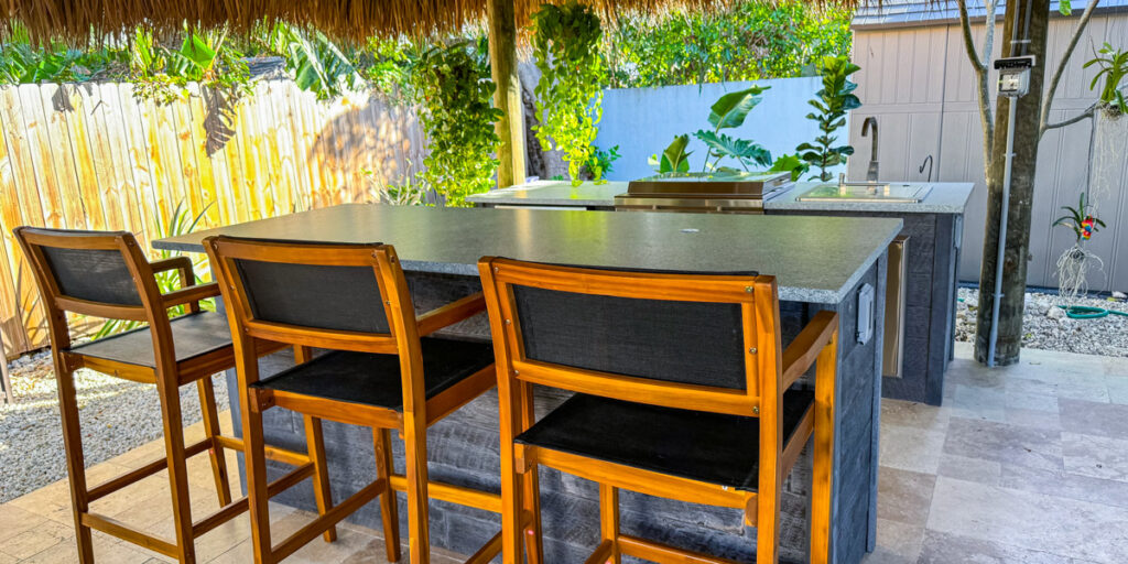 Outdoor Kitchen Photos: 24 Gorgeous Examples - RTA Outdoor Living
