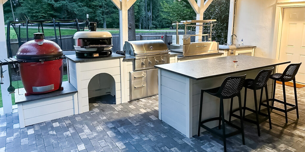 Patio Islands, Bars, and Kits 4 Best Brands & Ideas to Consider RTA