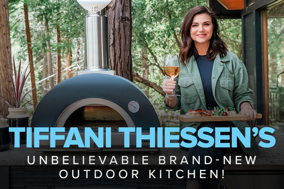 tiffani thiessen's unbelievable brand new outdoor kitchen