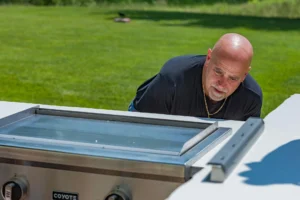 why is cross ventilation important in an outdoor kitchen?
